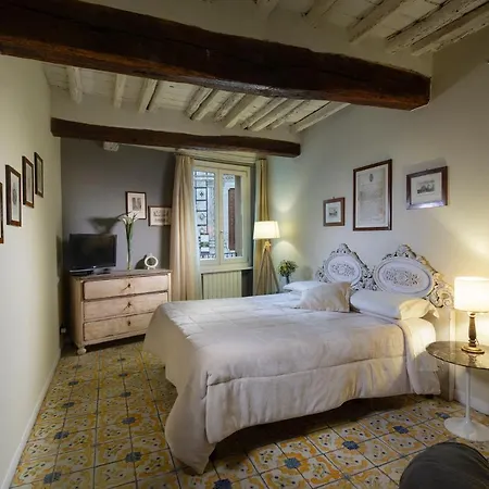 Bed & Breakfast Il Battistero Residenza D'epoca Siena