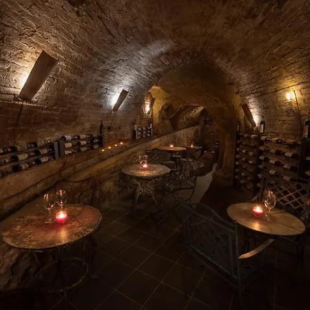 Il Battistero Residenza D'epoca Bed & Breakfast Siena