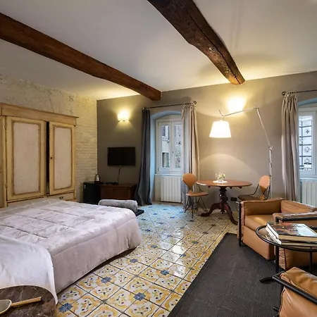 Il Battistero Residenza D'epoca Bed & Breakfast Siena