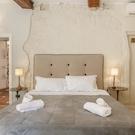 Il Battistero Residenza D'epoca Bed & Breakfast 2*