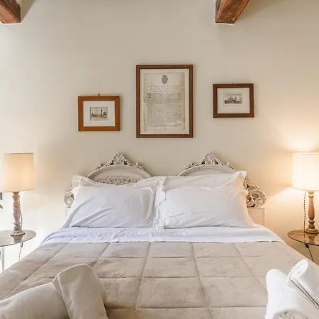 Bed & Breakfast Il Battistero Residenza D'epoca 2*