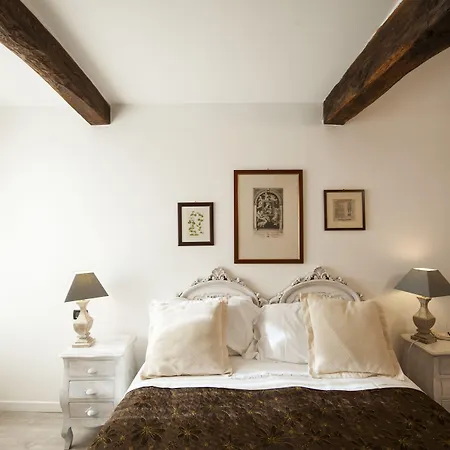 Il Battistero Residenza D'epoca B&B 4*