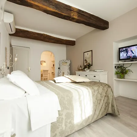 B&B Il Battistero Residenza D'epoca 시에나