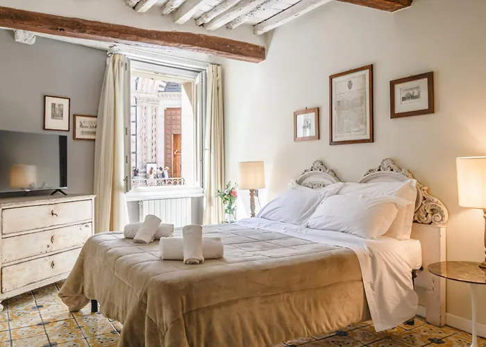فندق مبيت وإفطار Il Battistero Residenza D'epoca 4*